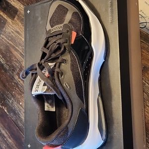 Jordan 200E